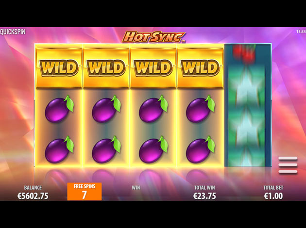 Hot Sync mobile slot game screenshot image